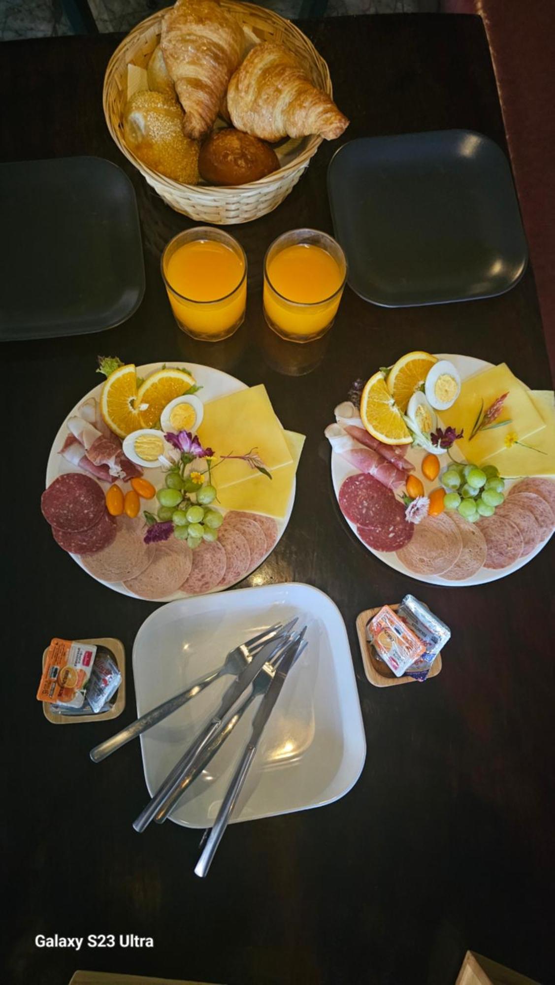 Central Guesthouse Chiang Rai - Bread & Breakfast Luaran gambar